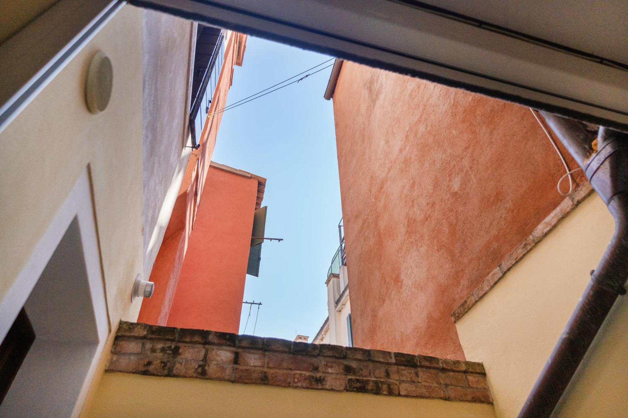Elegante E Luminoso, Spazio Esterno Privato Venice Luaran gambar