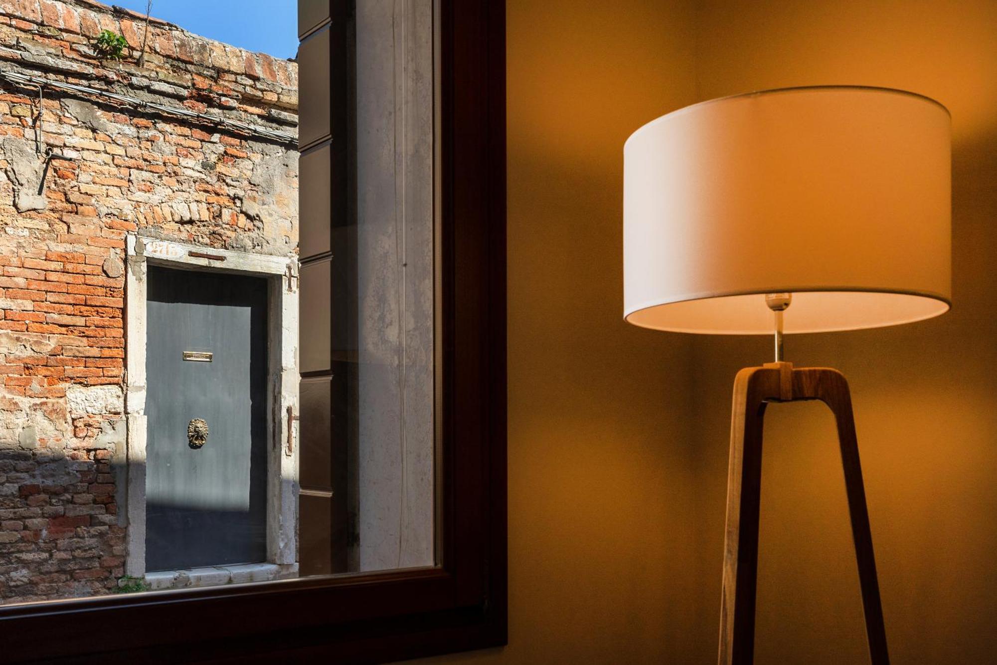 Elegante E Luminoso, Spazio Esterno Privato Venice Luaran gambar